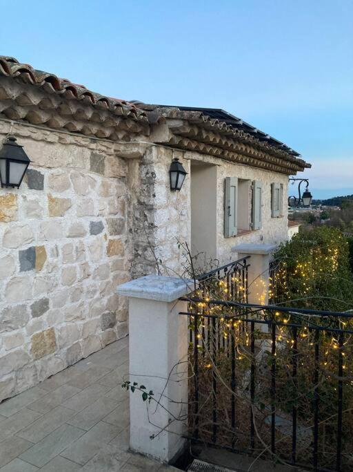 Agreable Chambre D'Hotes Avec Vue Sur Les Collines Lejlighed La Colle-sur-Loup Eksteriør billede